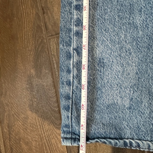 Universal Thread Women’s Medium-Washed Jeans, SIZE 10 - Mid-Rise Super Wide Leg - Picture 11 of 12
